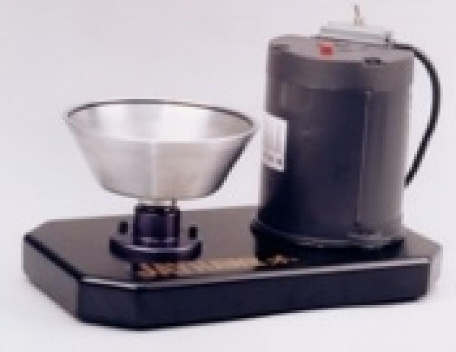 Jayhawk Pro Model Ball Spinner (220 Volt)