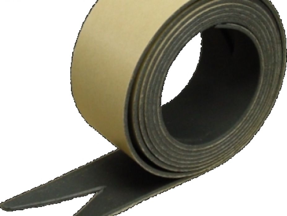 Techline 25' Insta-Grip Ball Wheel Kicker Strip